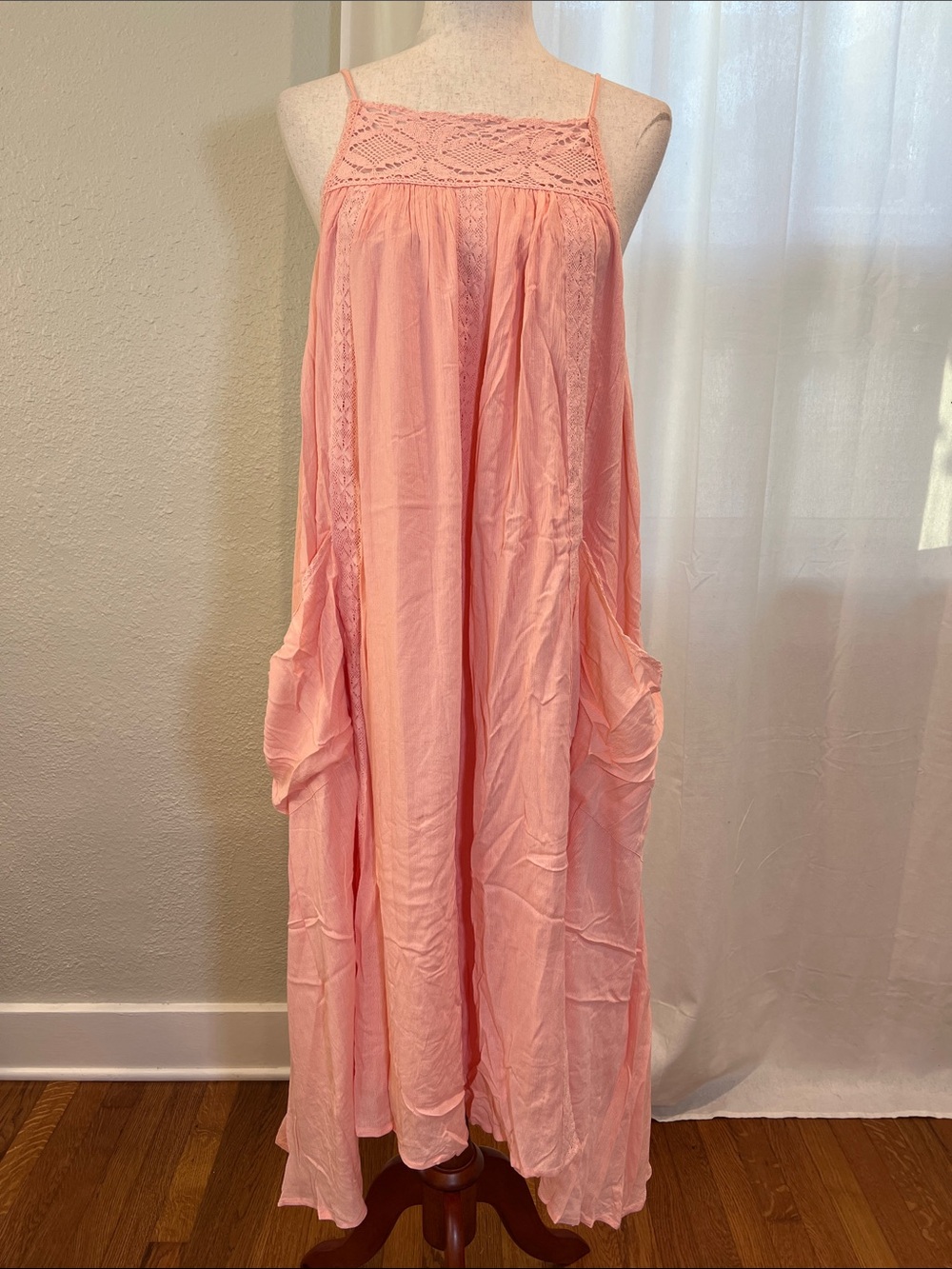 Olivaceous Soft Coral Tie-Waist Maxi Dress. Size M. Oversized fit. NWT